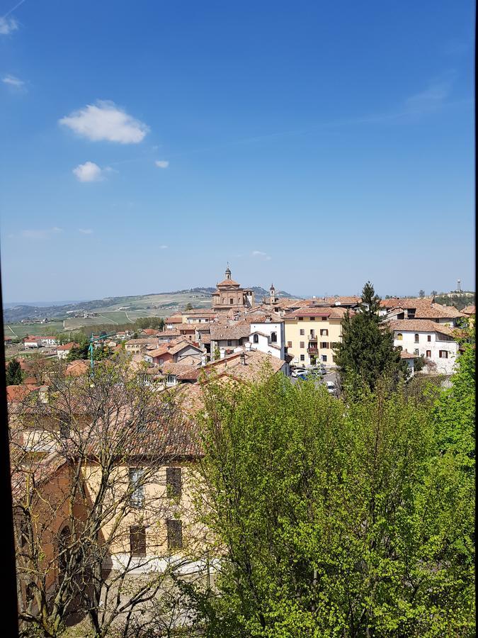 Al Castello Hotel Cuneo Esterno foto