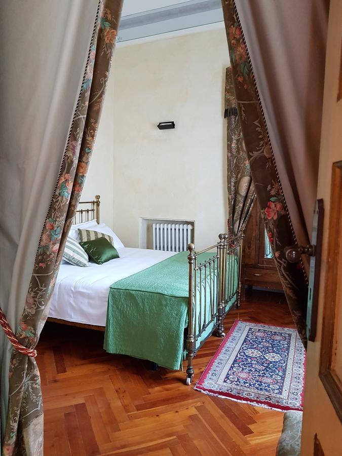 Al Castello Hotel Cuneo Esterno foto